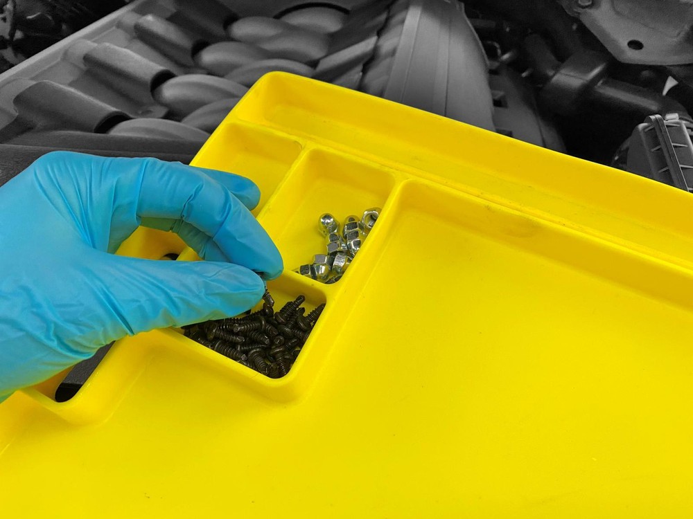 versitray, flexible tool tray, with grip technology
