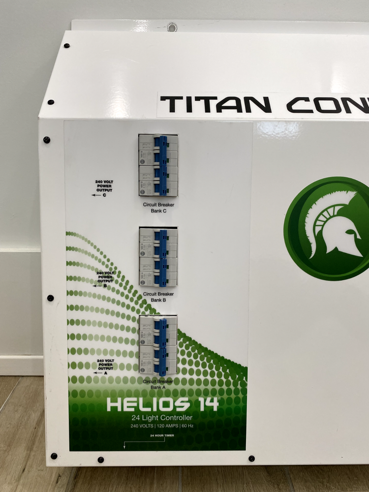 TITAN CONTROLS HELIOS 14 – 24 Grow Light Controller with Timer