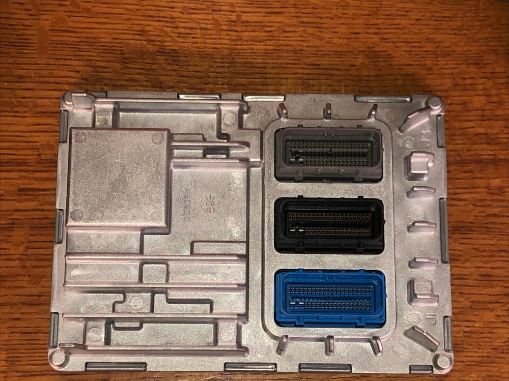 New 2016-2020 Chevy Camaro ECM Engine computer Module 12679078 3.6L OEM