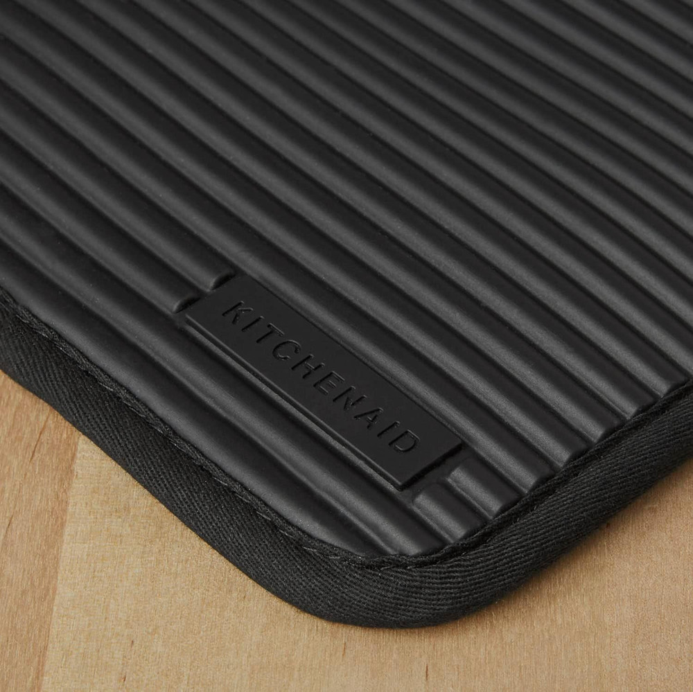 Ribbed Soft Silicone Pot Holder 2-Pack Set, Matte Black, 7"X9"