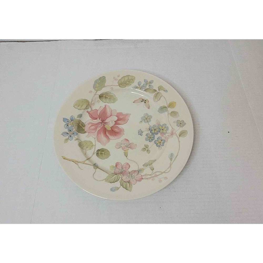 Dinnerware Set Shalimar by Mikasa - 43 Pieces