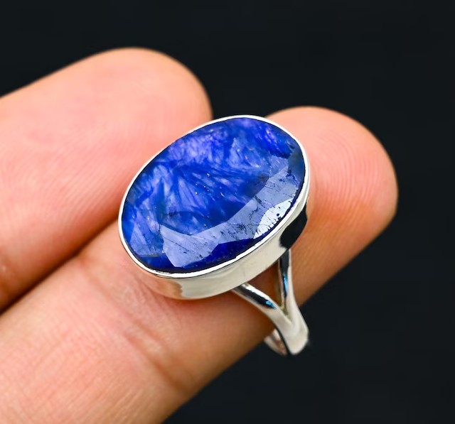 Solid 925 Sterling Silver Natural Blue Kyanite Oval Gemstone Handmade Boho Ring