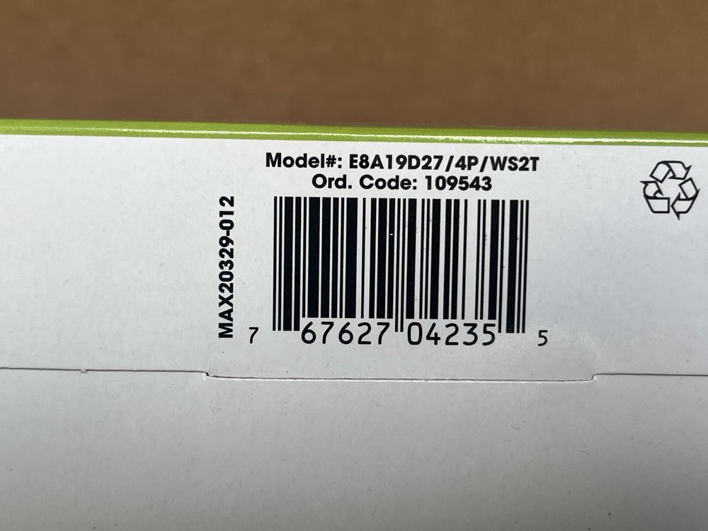 8 Pack Maxlite 8W LED Bulb = 60 watt replace A19 Soft White 2700K LED Light 60w