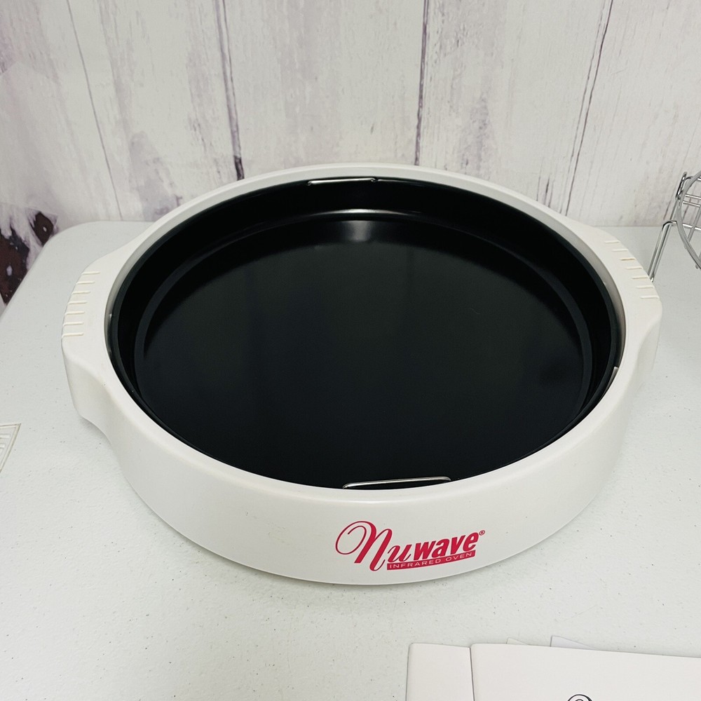 NuWave Hearthware Infared Oven Plastic Base Grate Rack Drip Pan 20201 W/ Books