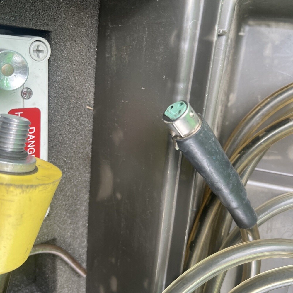 STB Electrical Test Equip. 0-20 KW, With Case