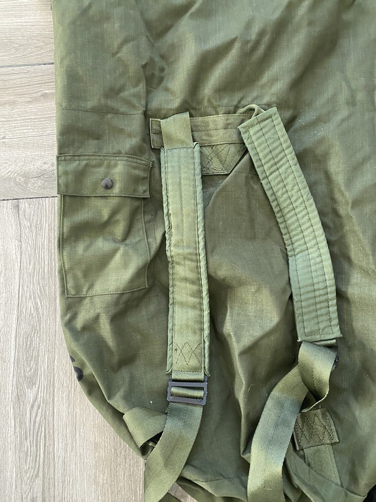 Vintage Authentic US Army issue Duffle Bag as shown