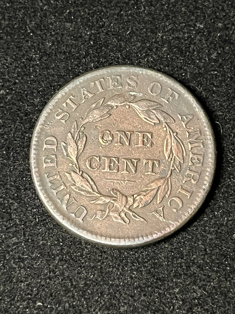 1836 large cent Vf Details