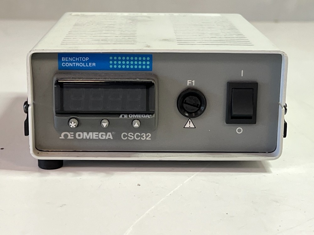 Omega Model CSC32 Benchtop Controller with Type J Thermocouple Assembly