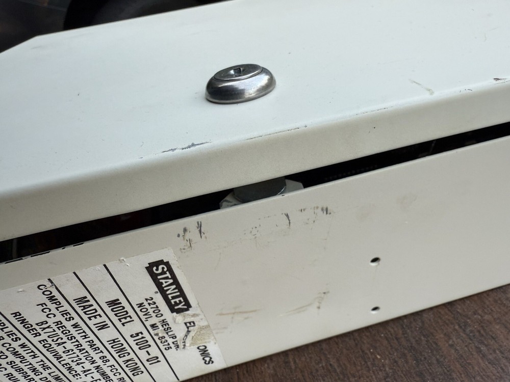 Stanley 5100 5100-01 security system