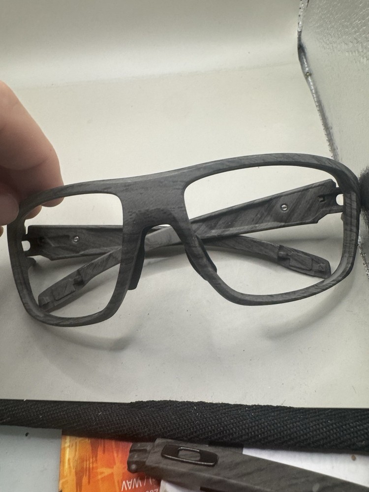 Oakley Split Shot Woodgrain Frame (Missing Arm Clips)