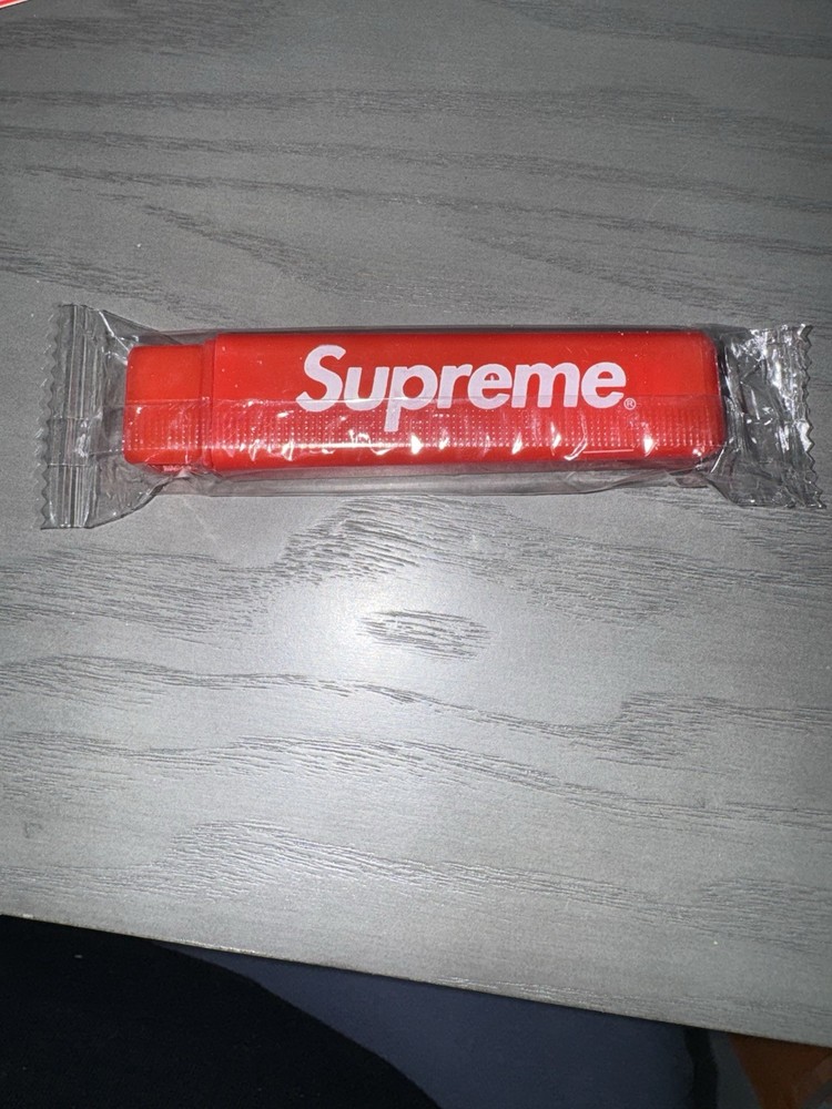 Supreme Toothbrush