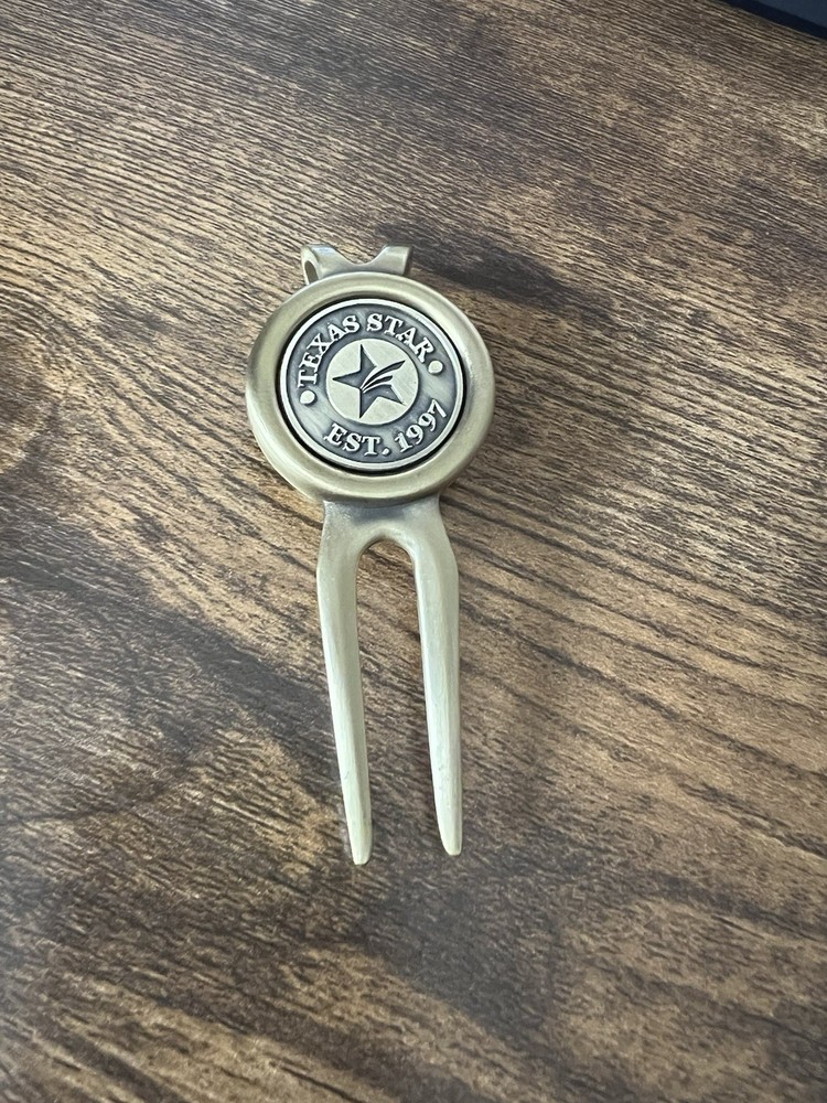 Texas Star Golf Divot Tool