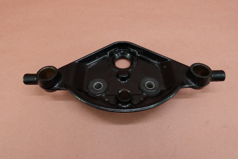2000-2006 Harley Davidson Electra Glide UPPER TRIPLE TREE FORK CLAMP
