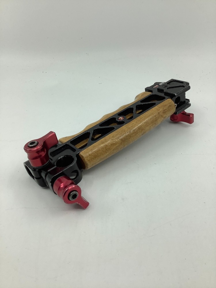 Zacuto Recoil Handle - Fair Condition; Missing Clamps