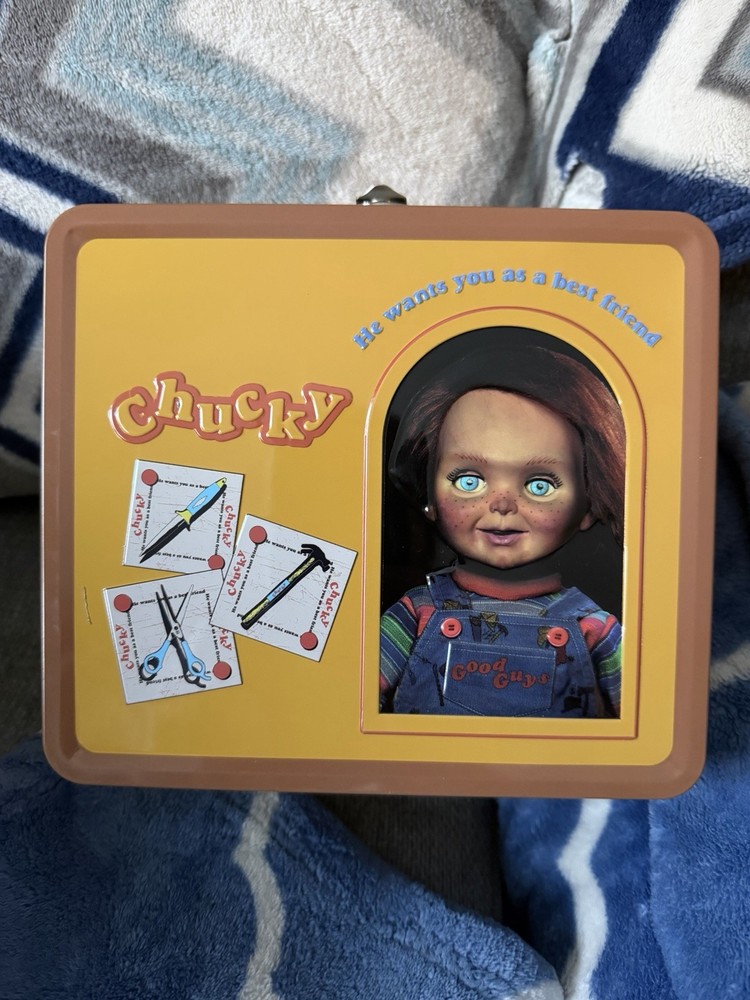 2018 CHUCKY LUNCHBOX w/ THERMOS! VG+!