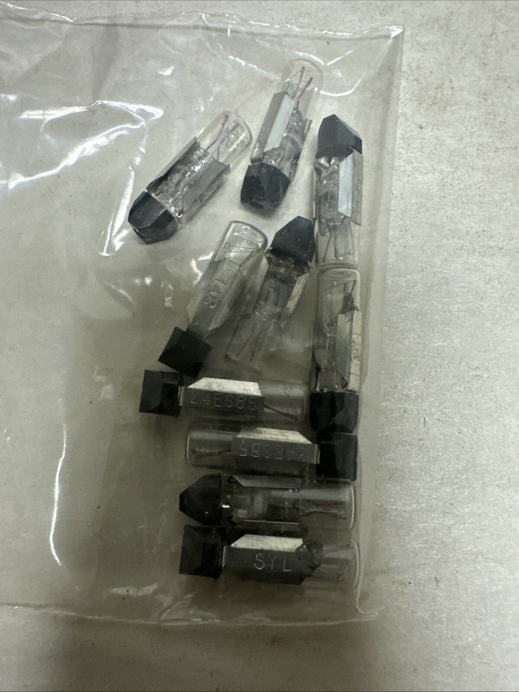 Chicago Mini Lamp,24ESB,Bulbs NEW