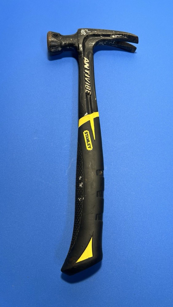 STANLEY FATMAX ANTIVIBE HAMMER 20 OZ