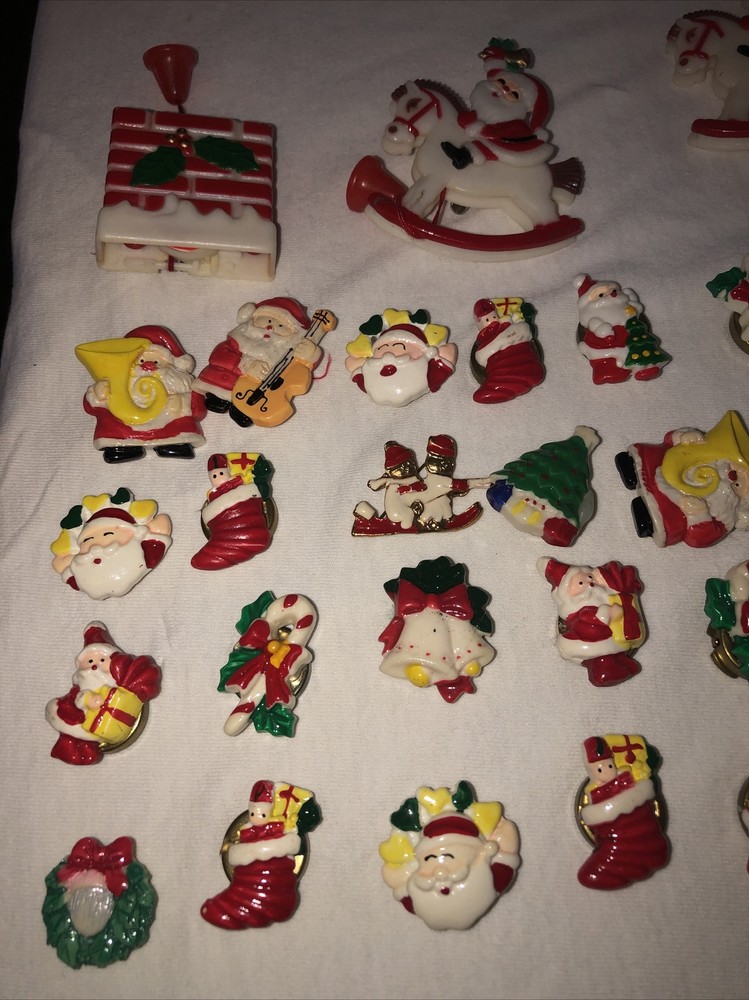 Christmas pin