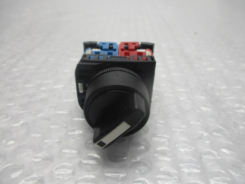 FUJI ELECTRIC AR22PR-2 SELECTOR SWITCH NSMP