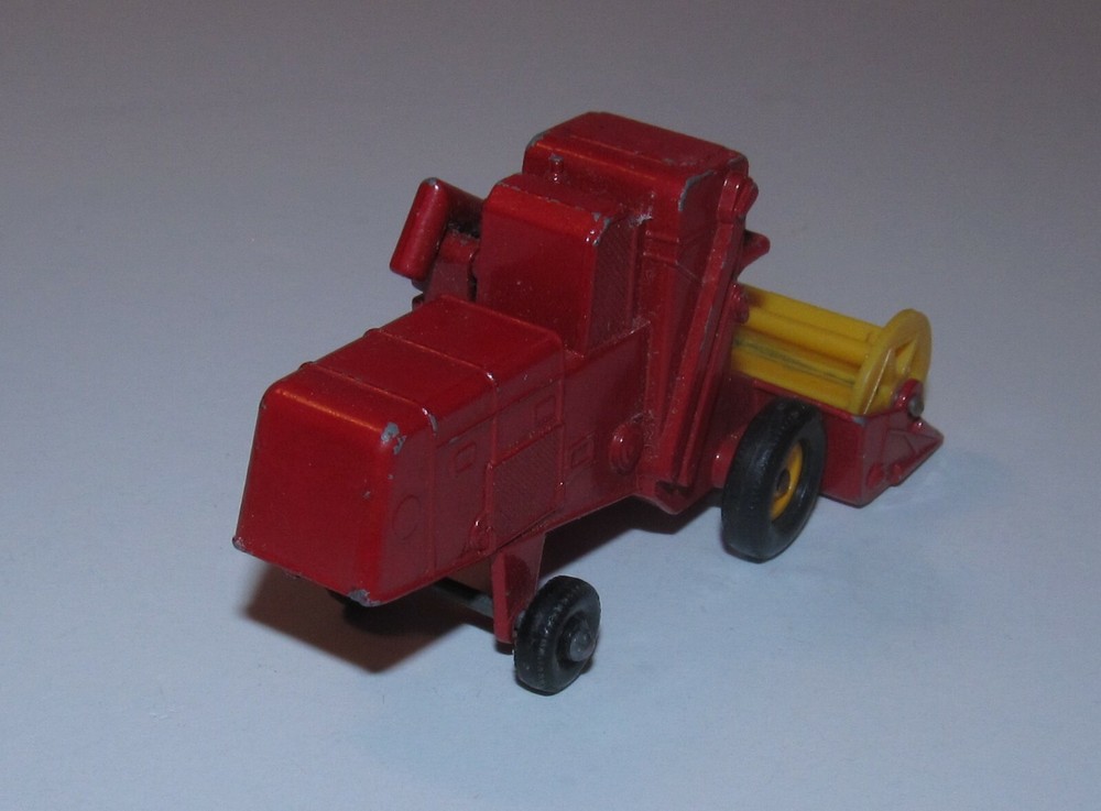 Matchbox Lesney Class Combine Harvester No. 65