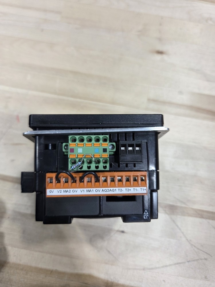 HORNER AUTOMATION HE-XT105CN Used