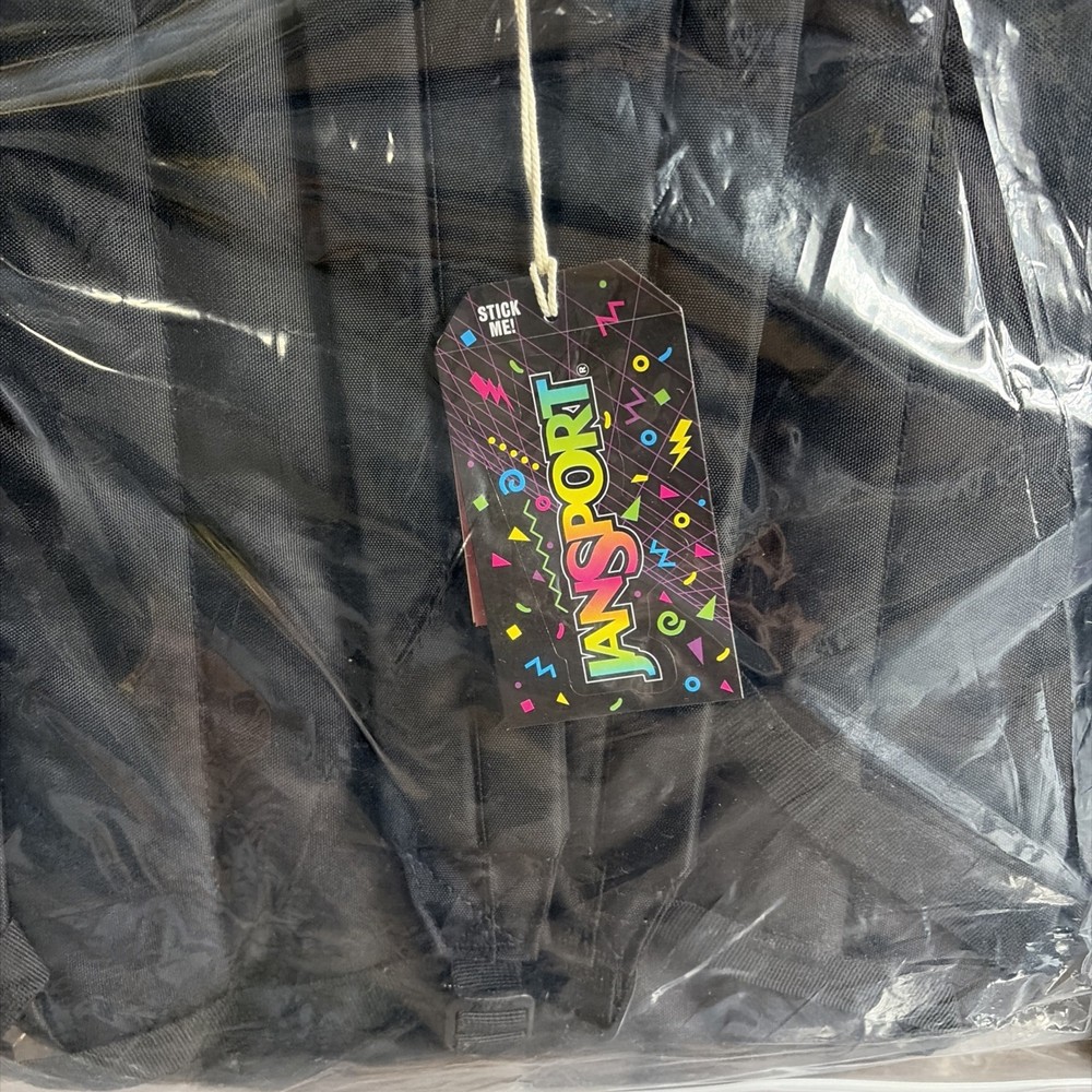 JanSport SuperBreak Plus Backpack JS0A4QUE008 Black Brand New