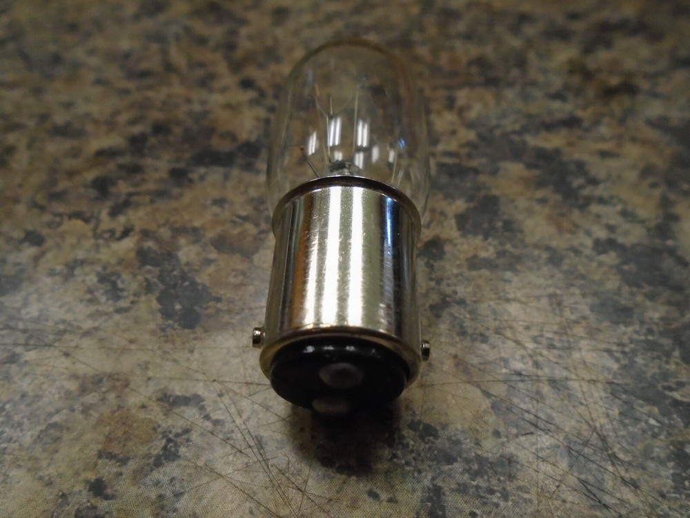 NEW PUSH-IN 15W 120V CLEAR BA15D BASE HOME SEWING MACHINE LAMP LIGHT BULB