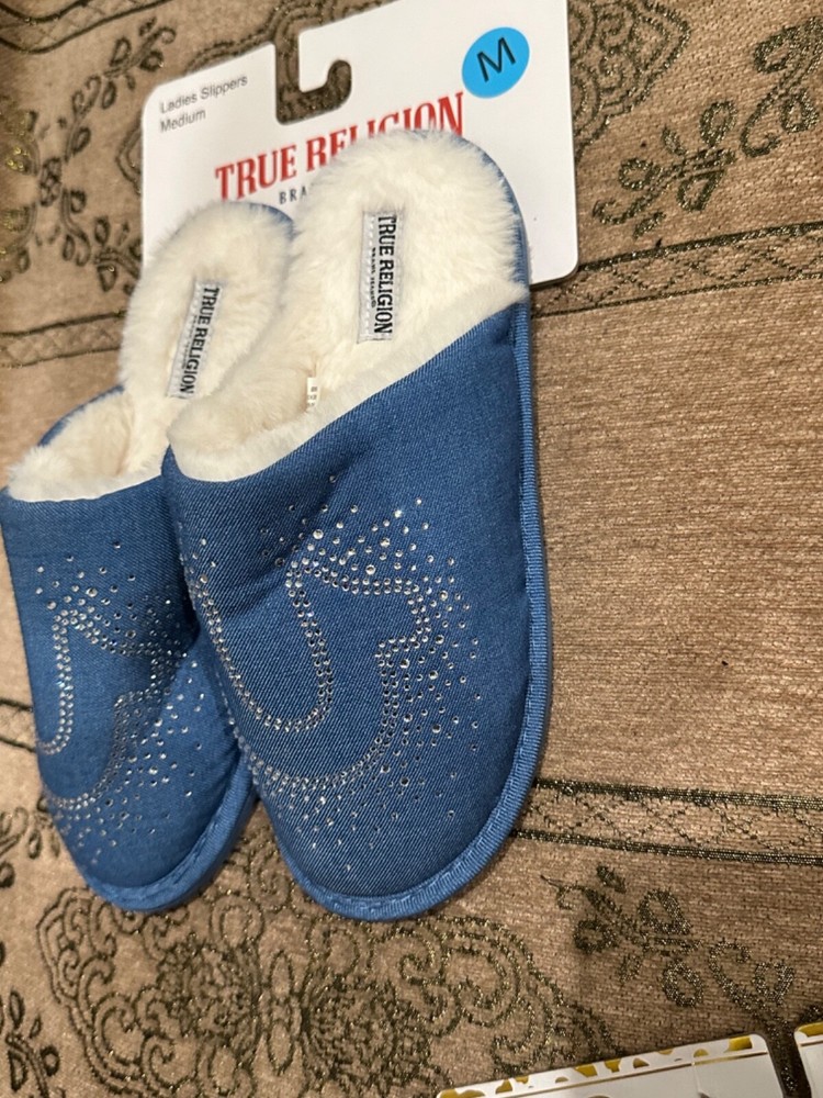 True Religion Slipper