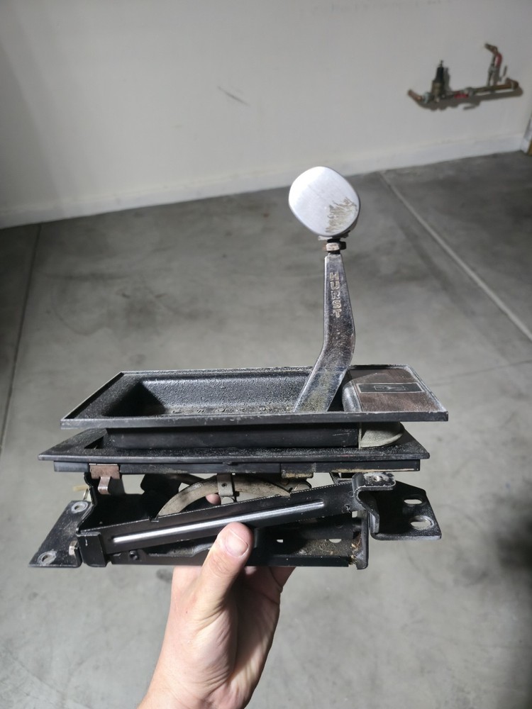 Hurst Floor Shifter Oldsmobile Cutlass