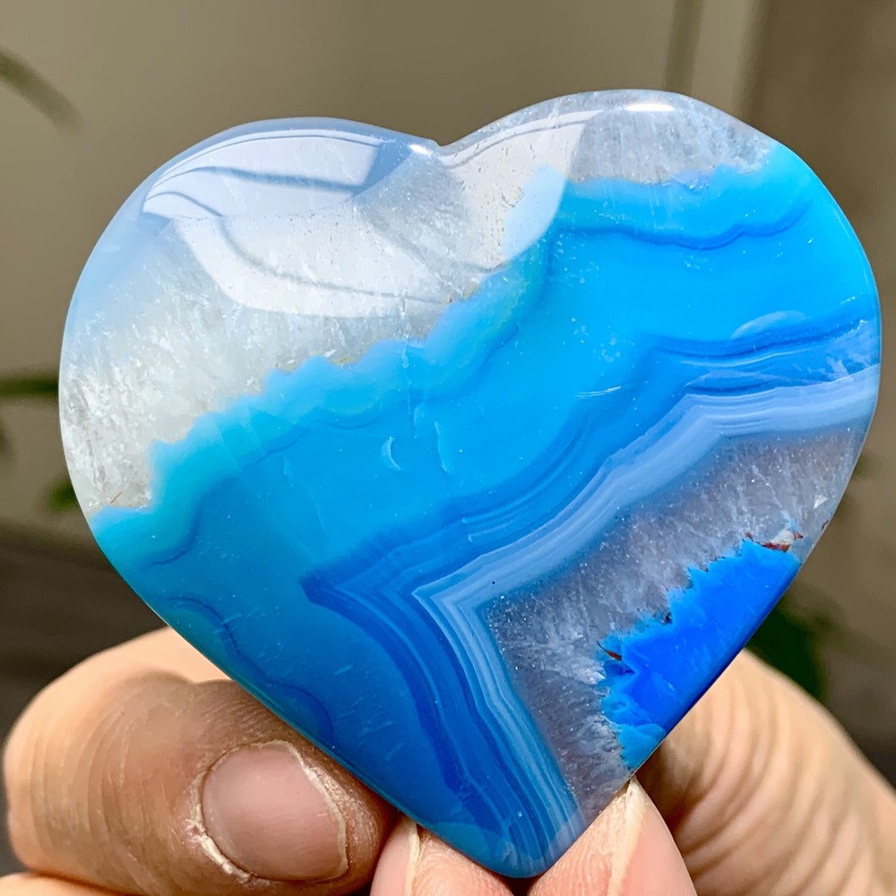 61G Natural Blue striped agate Crystal Chunks Free Shape Mineral Specimens