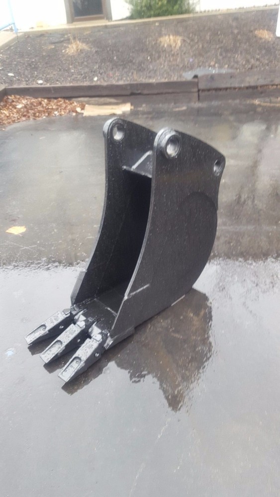 New 12" Caterpillar 416 E Backhoe Bucket