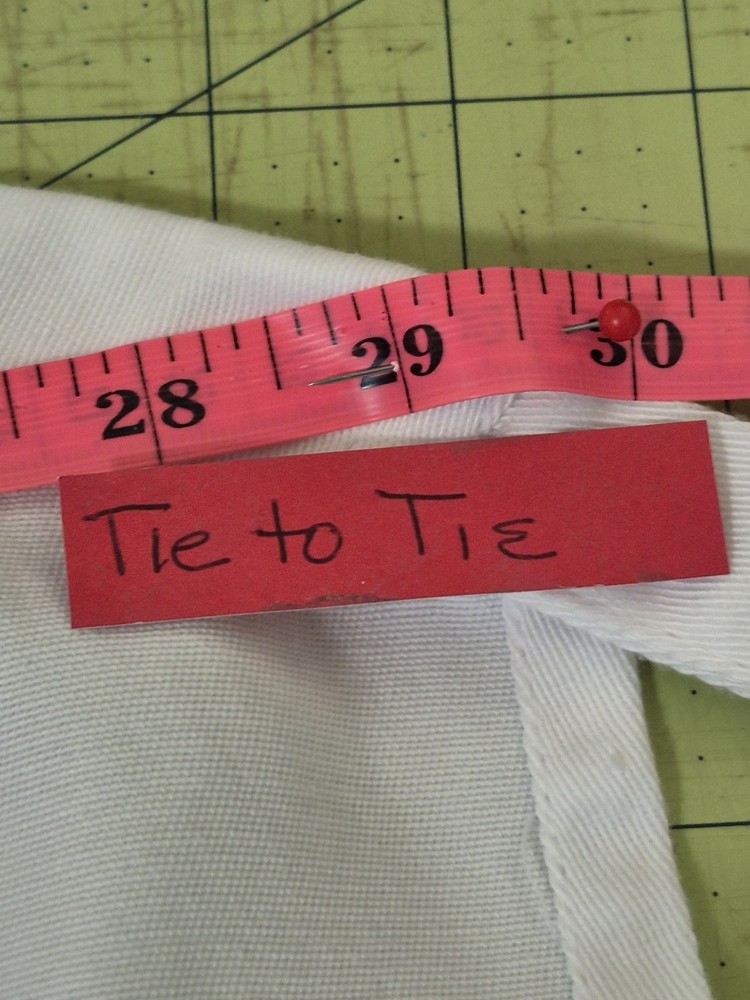Three Wise Women Apron, One Size, Adjustable Strap, Pockets