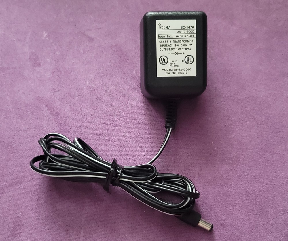 (11) ICOM BC-147A AC ADAPTER *TESTED*