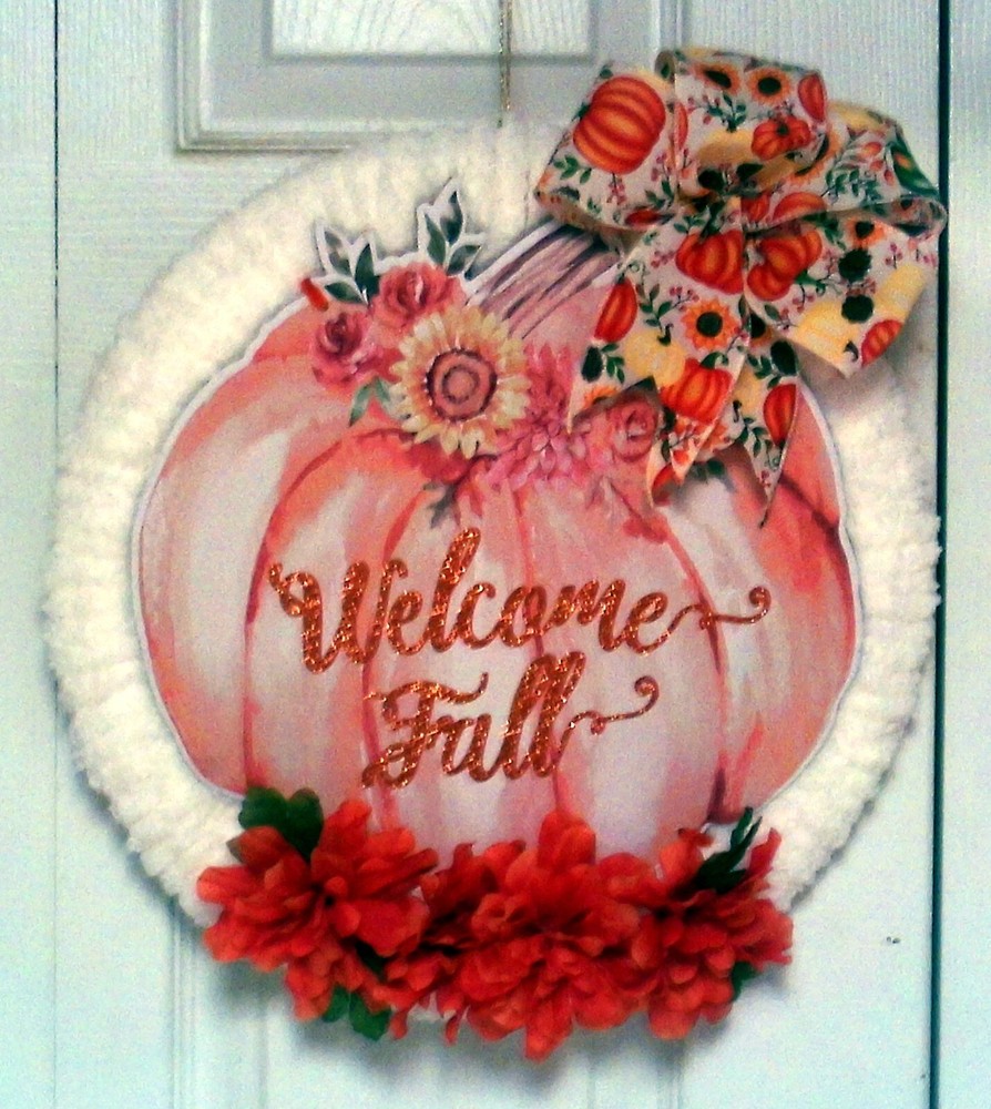 "Welcome Fall" Wreath