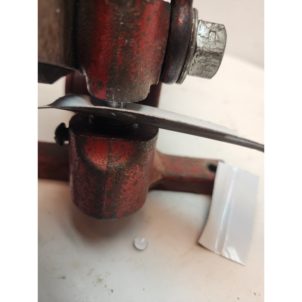 Bohn 4 in 1 Multi Tool Strapmaster Cutting, Bending, Punching Twisting