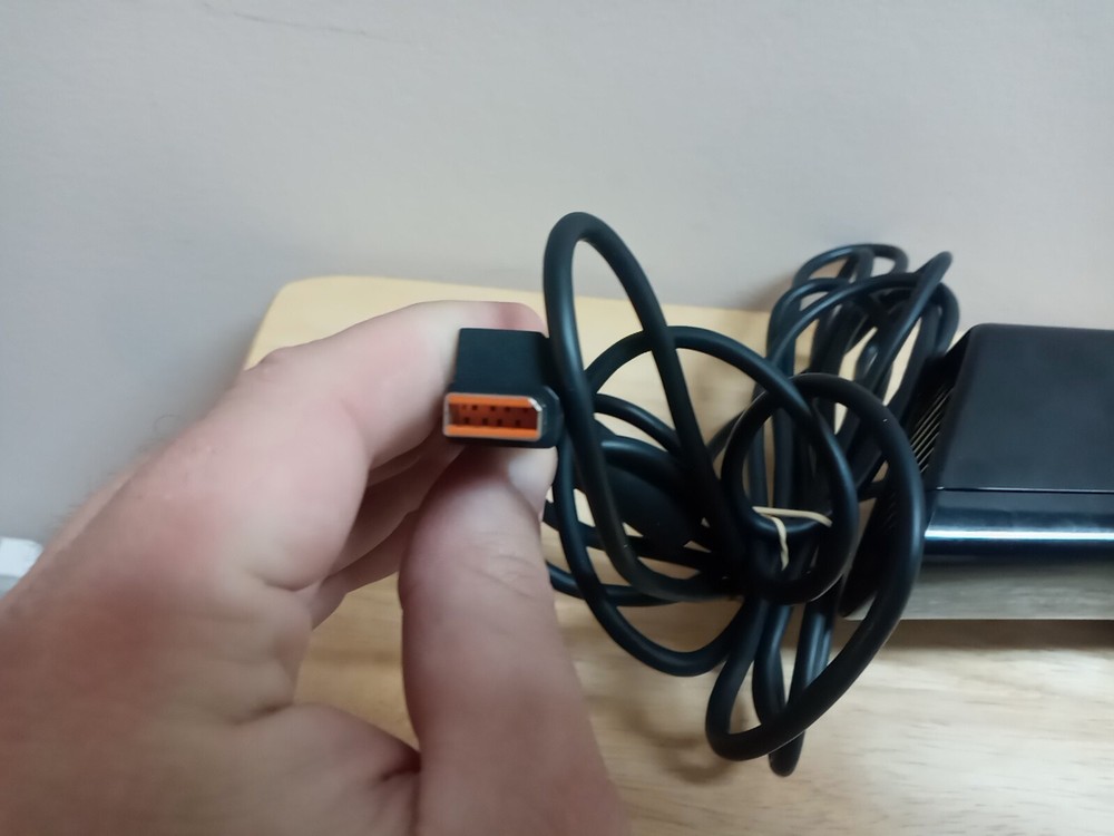 Microsoft 1414 Xbox 360 Kinect Sensor Bar Black