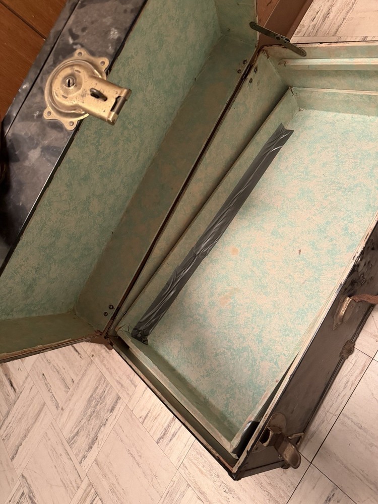 Vintage Steamer Trunk