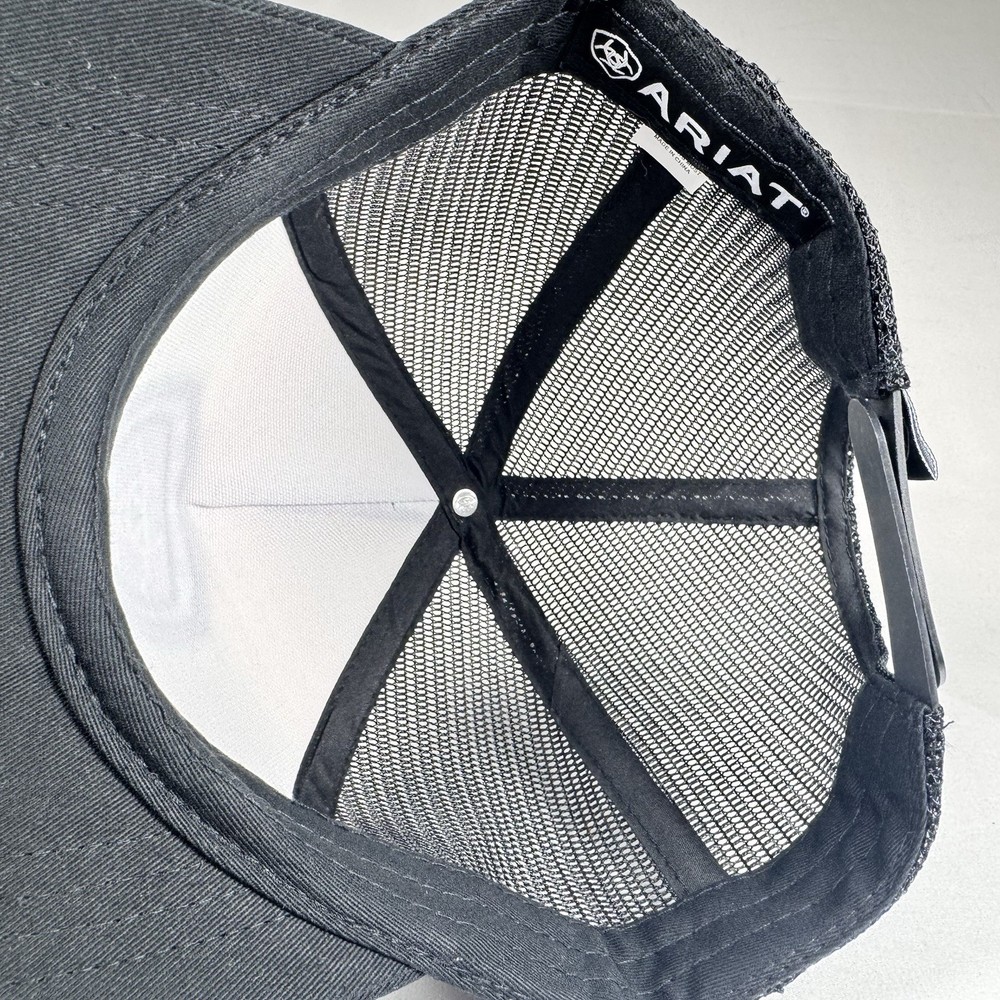 ARIAT Snapback Adjustable Mesh Cap Black & Striped Multicolored (#82)