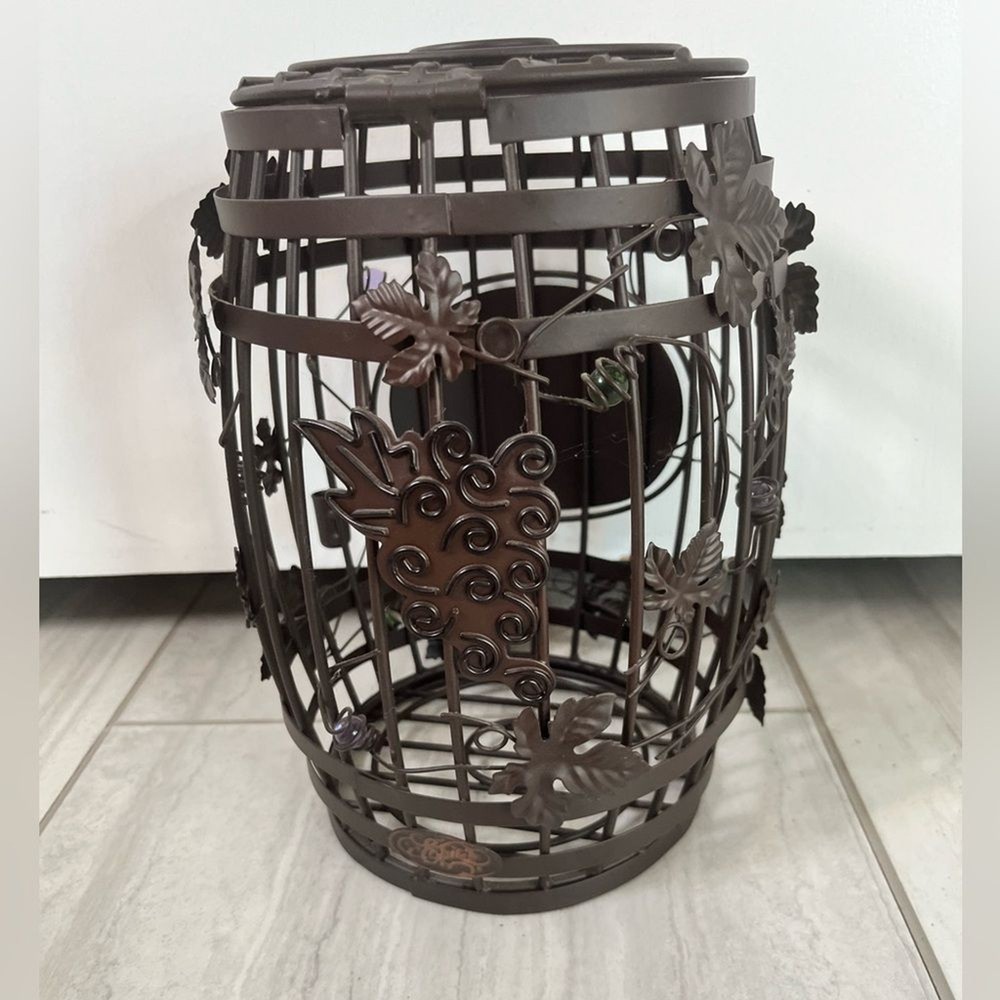 Wine cork metal carrier