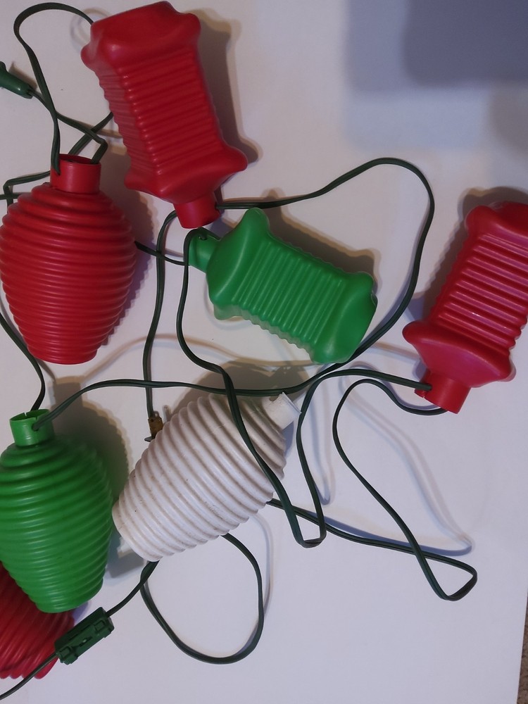 Vtg Beehive & Lantern Blow Mold String Lights Patio Camper Set