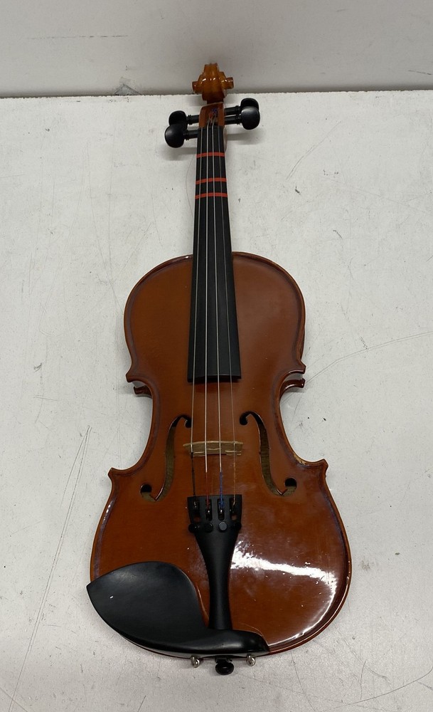 Hun Full Violin