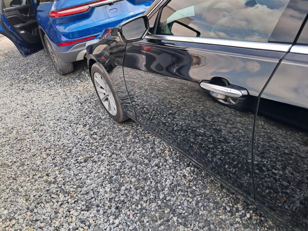 CTS 2019 Glove Box 4802630