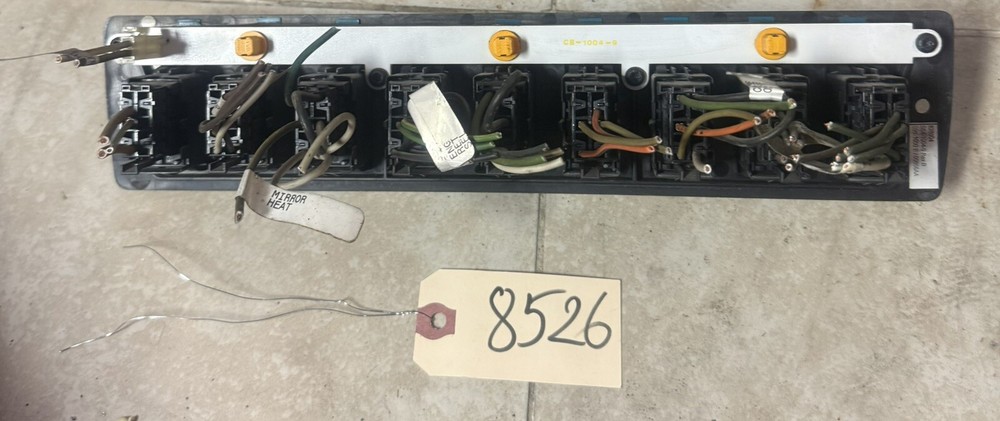 Kenworth T200 Dashboard 9 Switch Control Panel - P/N: S64-1004-9
