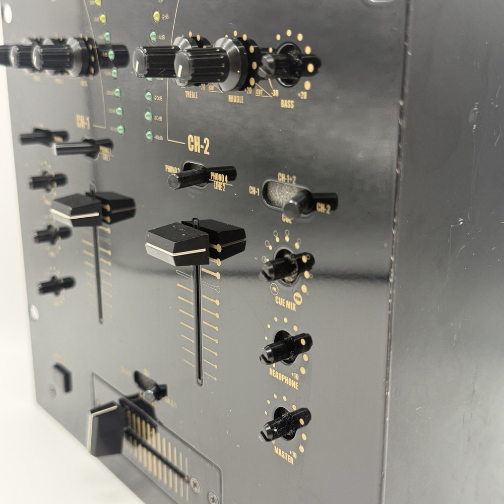 Numark MX-100 preamp mixer Parts Only **untested**