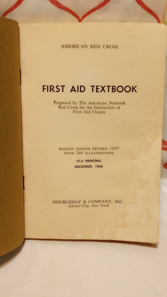 1968 First Aid 4th Edition Red Cross Book