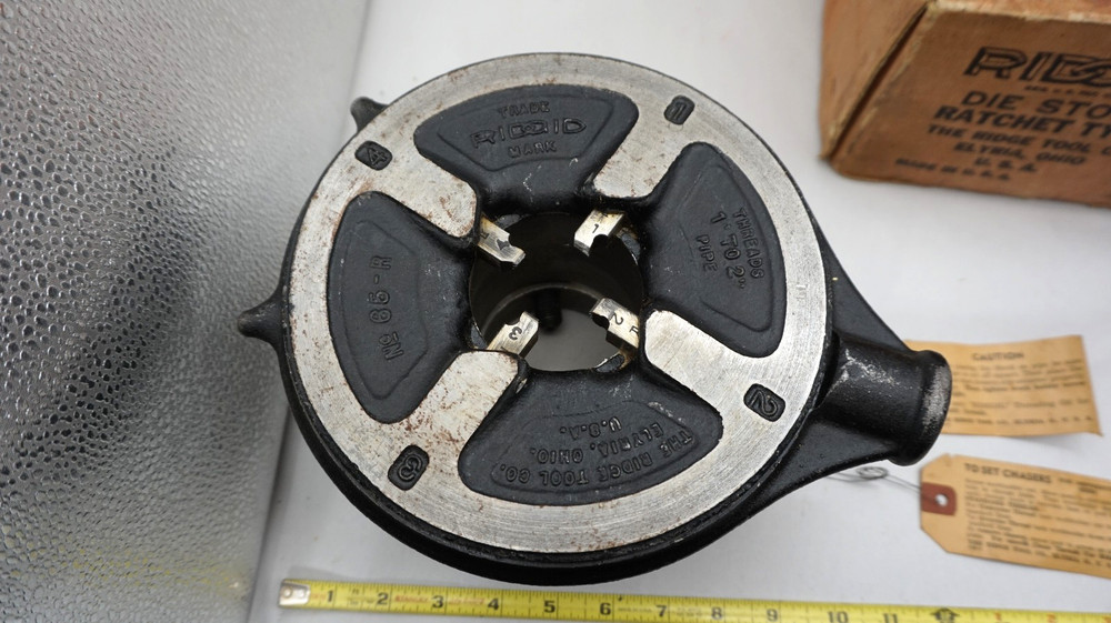 RIDGID 65R Pipe threader 1" TO 2" ADJUSTABLE PIPE THREADING TOOL 65-R NOS