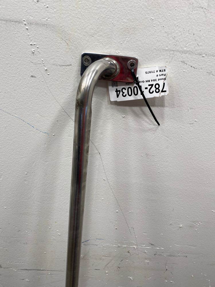 2014 Peterbilt 384 Grab Handle (782-10034)