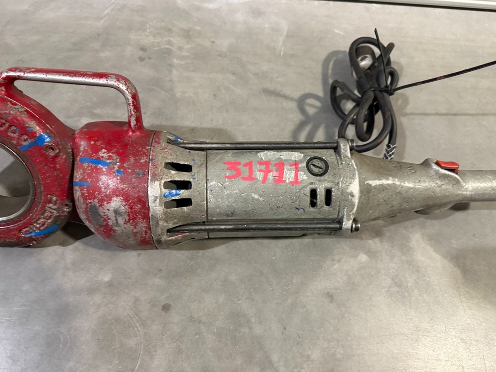 Ridgid 700 Pipe Threader Electric Handheld Threading Machine