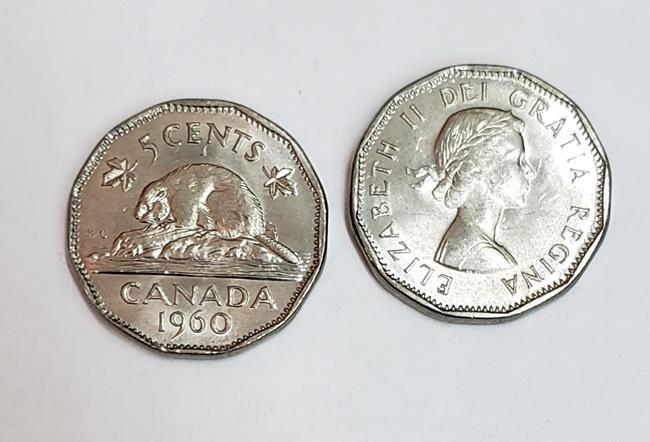 5 Cent 1960 CANADA Complete 40 Coin Roll, Unc