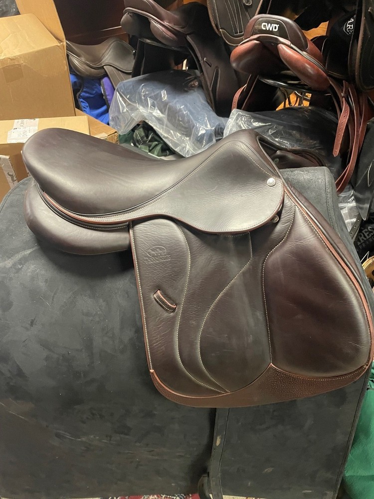 DEVOUCOUX BIARRITZ S  2019 17.5 3AAB